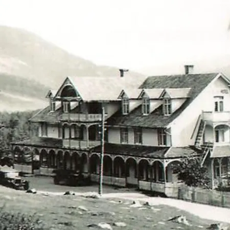 Heartbreak 3* Nedre Heidal