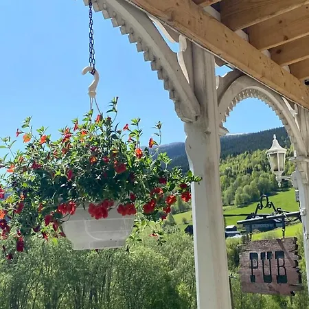 Gasthof Heartbreak