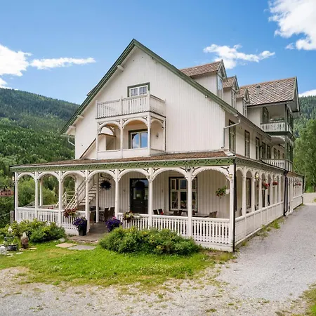 Gasthof Heartbreak