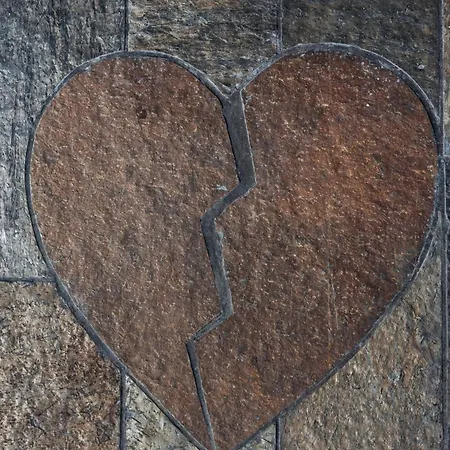 Heartbreak * Nedre Heidal