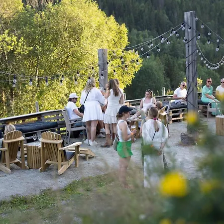 Heartbreak Гостевой дом